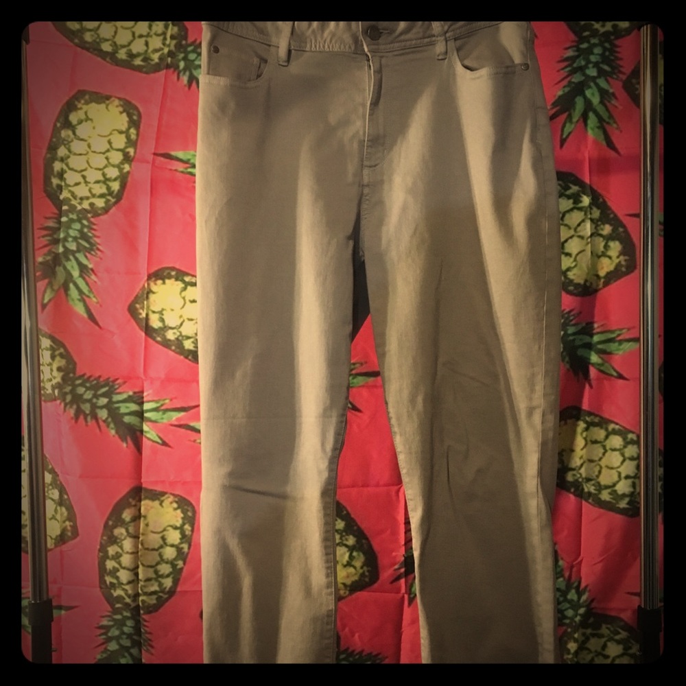 Size 14 Paris Blues Gray Slim Boot Cut Jeans